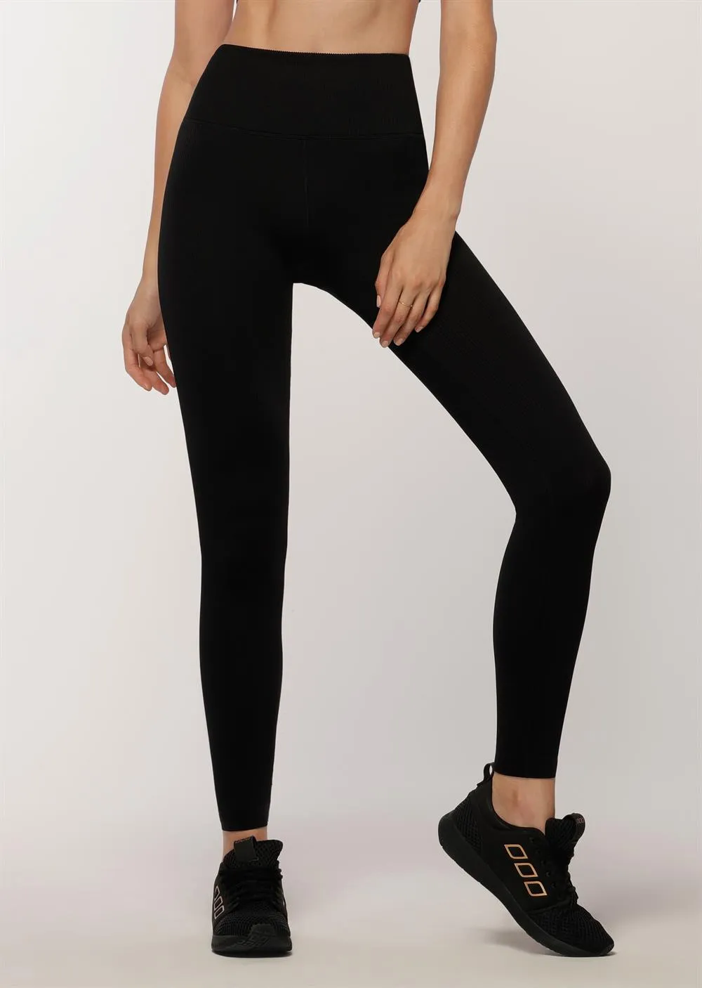 Lorna Jane Everyday Ribbed Seamless Full Length Tight in Black