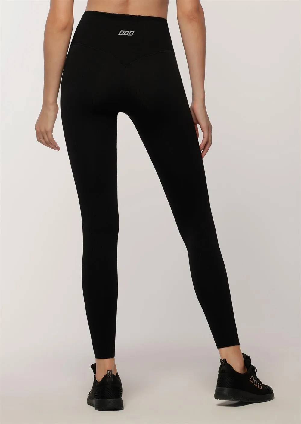 Lorna Jane Everyday Ribbed Seamless Full Length Tight in Black