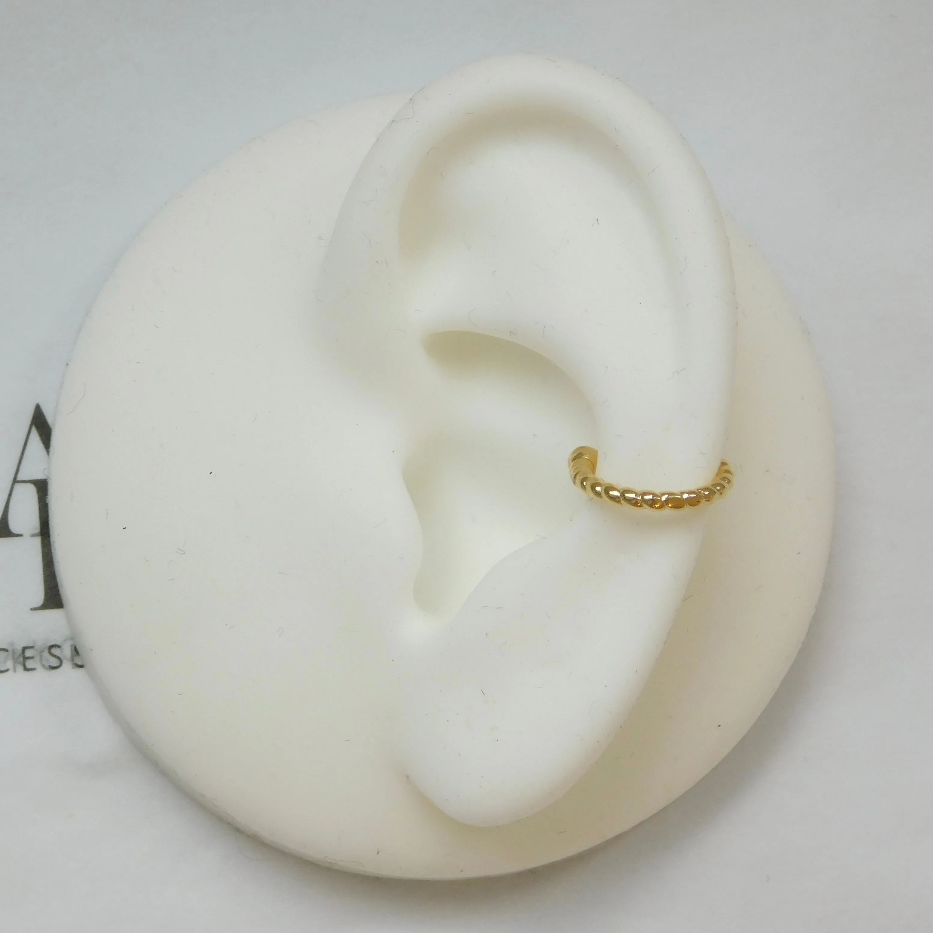 Mini Ribbed Ear Cuff